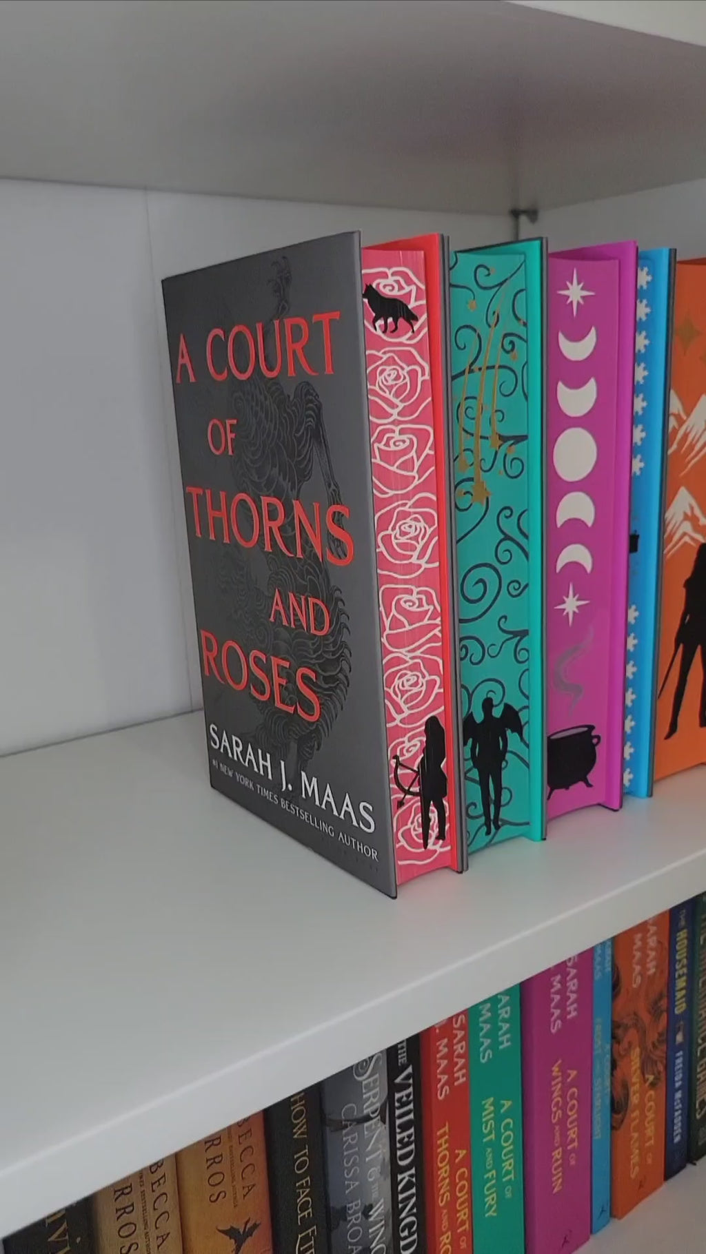 A Court of Thorns and Roses Sprayed Edge Book Set