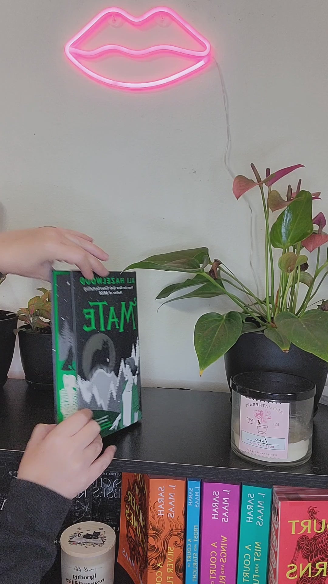 Mate Sprayed Edge Book