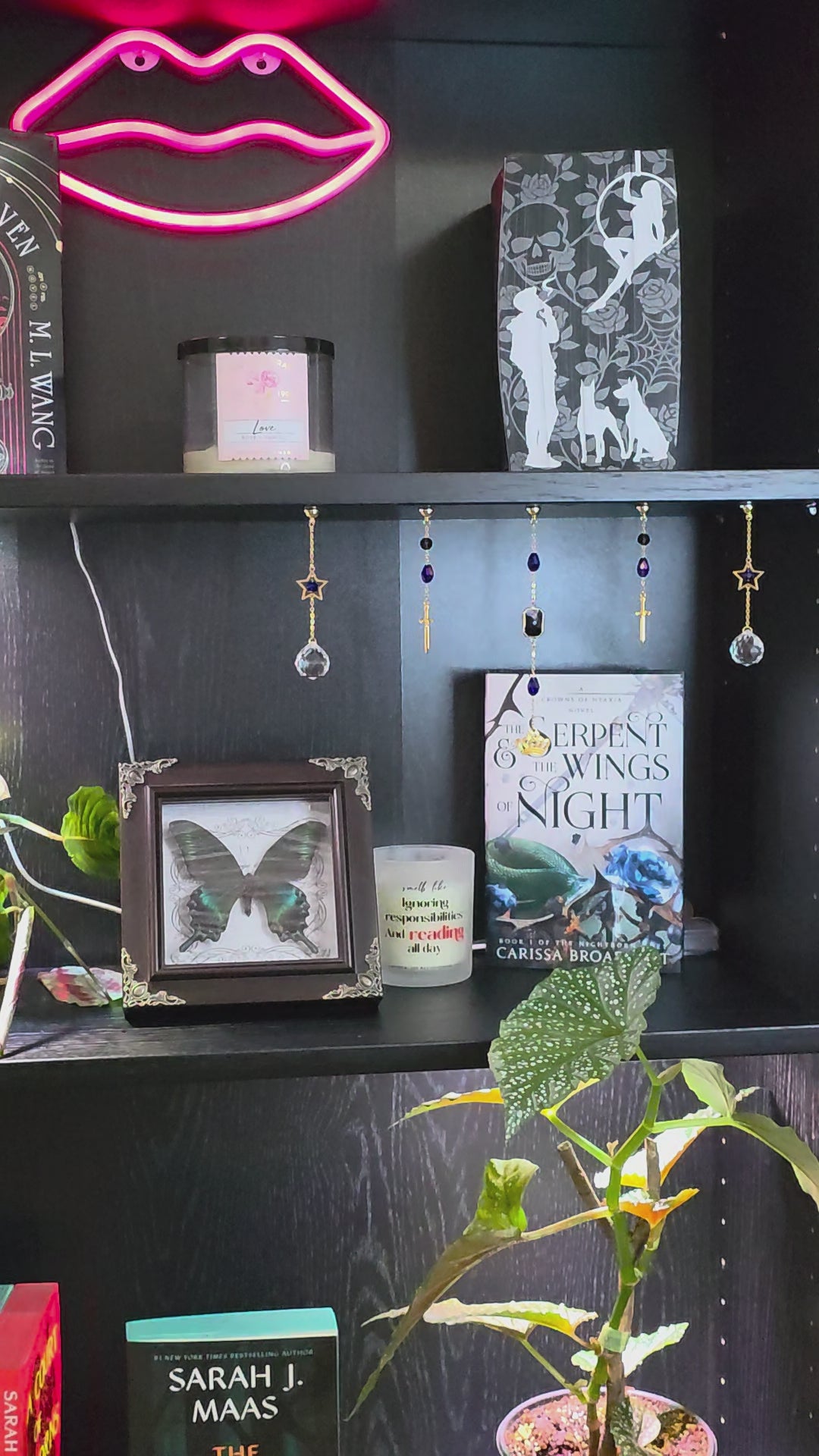 Crown & Sword Bookshelf Charms