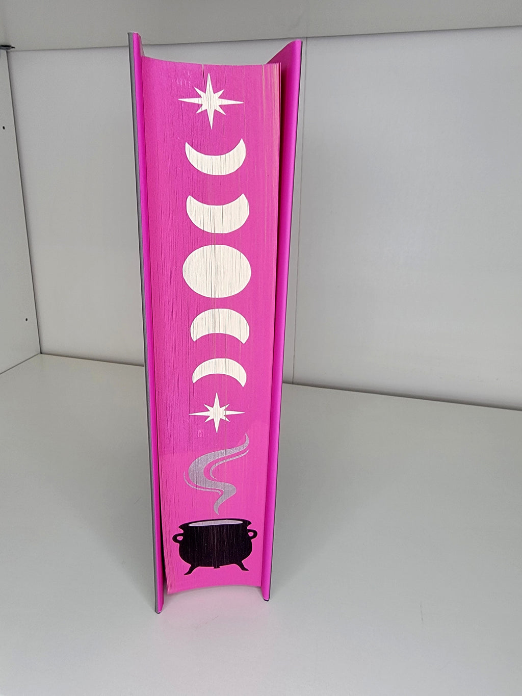 A Court of Thorns and Roses Sprayed Edge Book Set