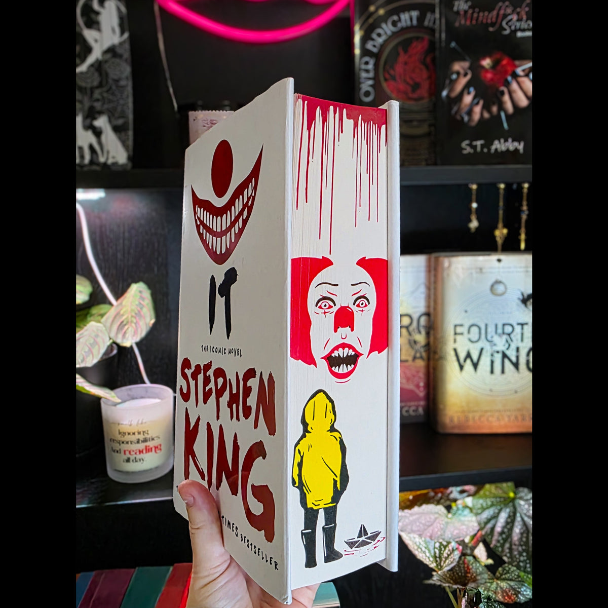 IT Sprayed Edge Book